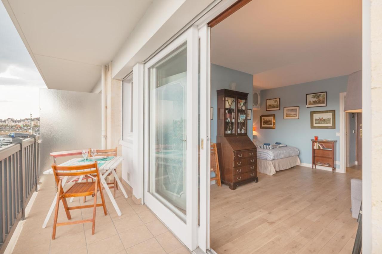 Le Christina Lägenhet Trouville-sur-mer Exteriör bild